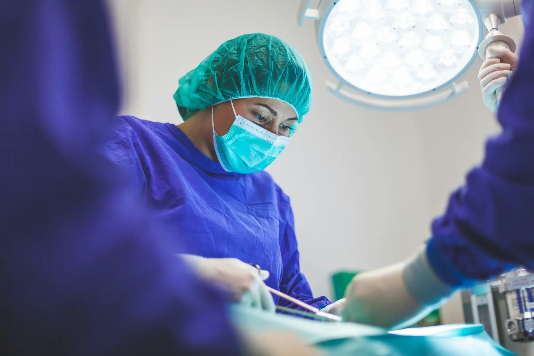 Surgeon providing locum tenens coverage in the operating room